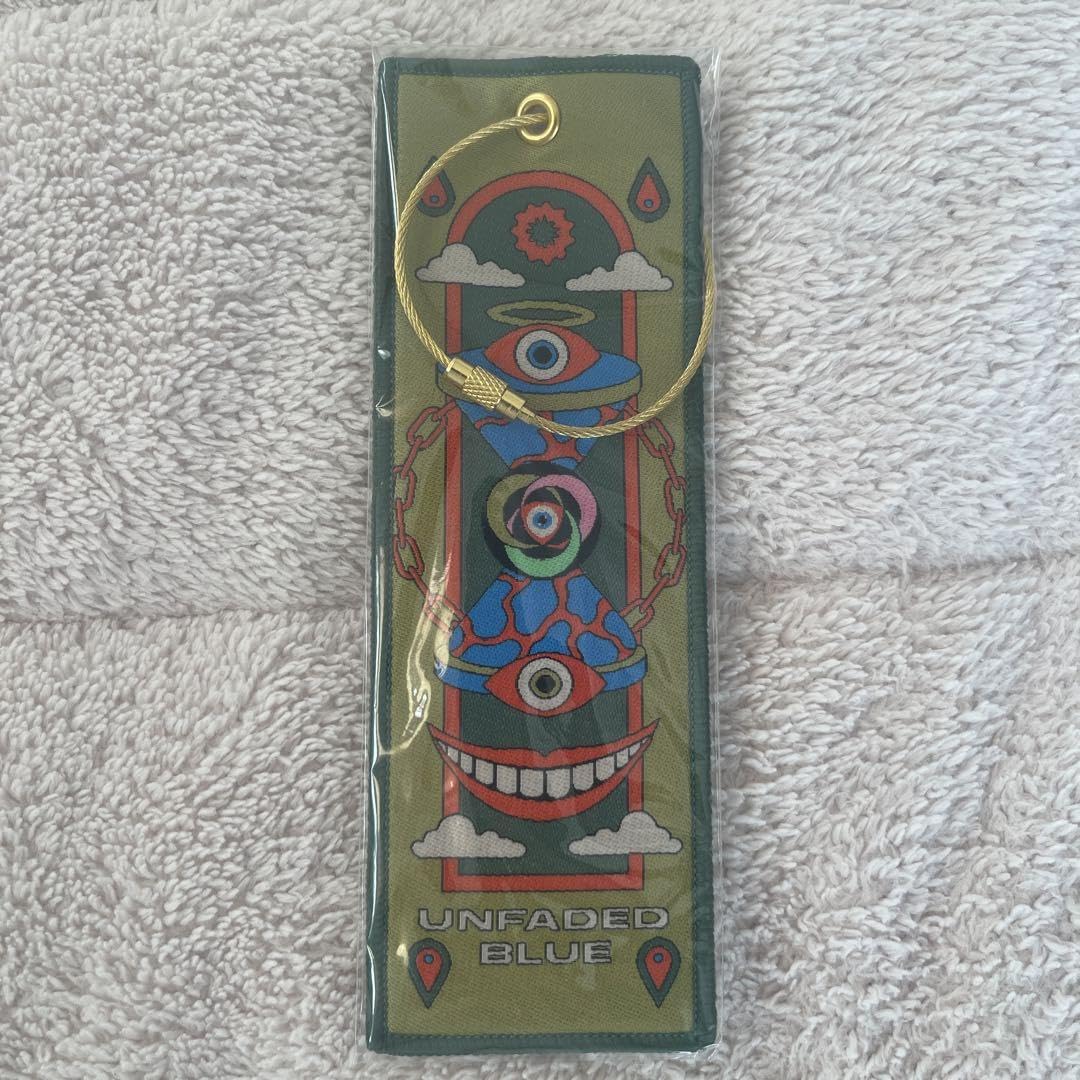 Amazon.co.jp: キタニタツヤ UNFADED BLUE ラゲッジタグキーホルダー